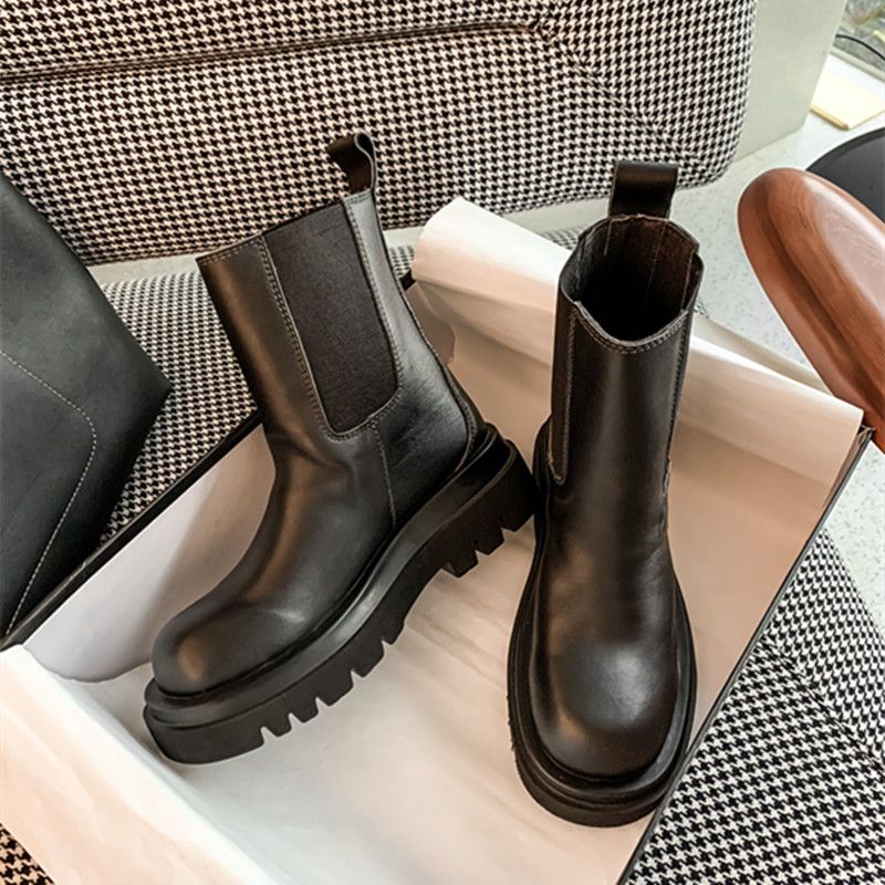 Stivaletti Chelsea con suola spessa