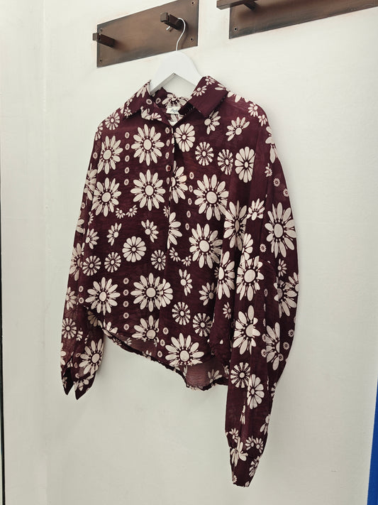 Camicia Manica Lunga Donna Bordeaux con Stampa Margherite | Scollatura comoda