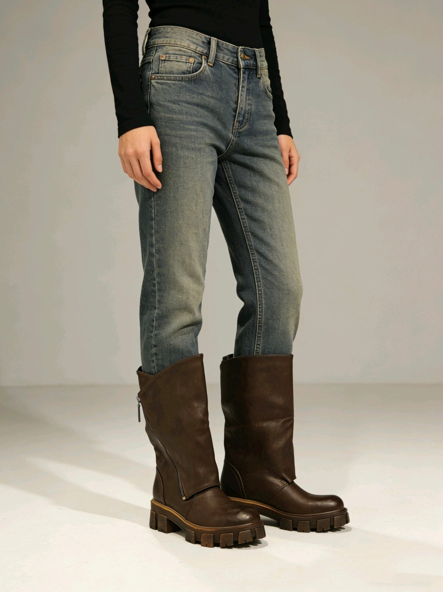 Stivali Donna in Pella Marrone con Zeppa Spessa - Stile Avvolgente a Bordo Ribaltato