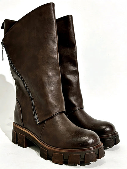 Stivali Donna in Pella Marrone con Zeppa Spessa - Stile Avvolgente a Bordo Ribaltato